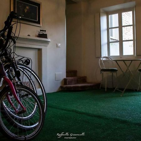 Lunesco Alloggio Divino, Chambre D'Amis Lu (Piedmont) Exteriér fotografie